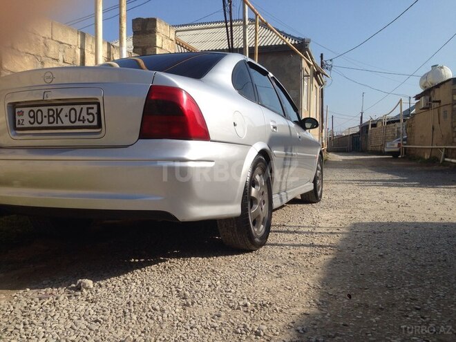 Opel Vectra 1999, 253,000 km - 2.5 l - Sumqayıt