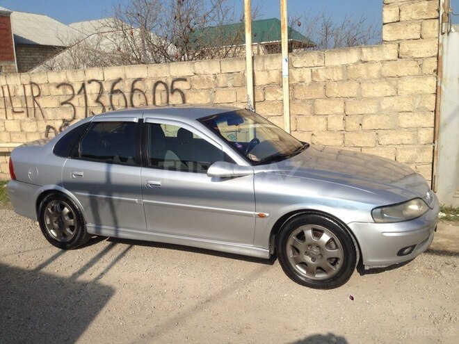 Opel Vectra 1999, 253,000 km - 2.5 l - Sumqayıt