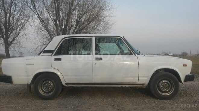 LADA (VAZ) 2107 2005, 100,000 km - 1.6 л - Goranboy