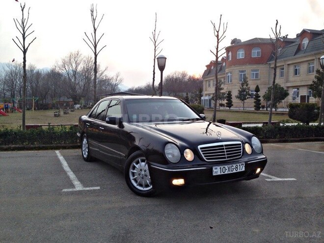 Mercedes E 240 2001, 243,000 km - 2.6 l - Bakı