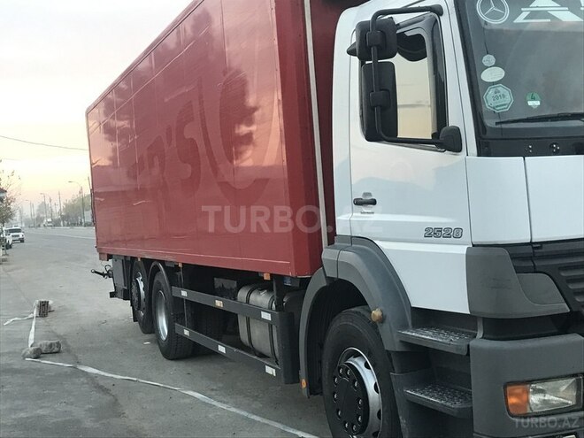 Mercedes Atego 2528 2002, 674,532 km - 0.3 l - Göyçay