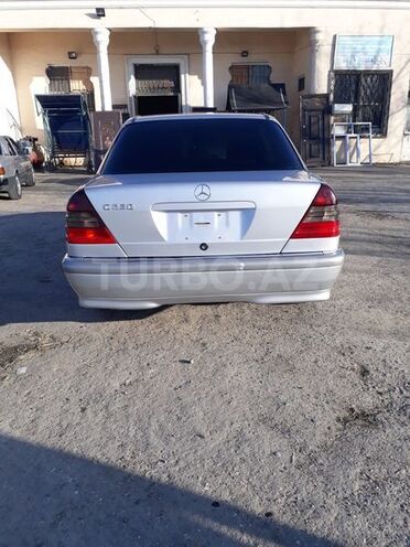 Mercedes C 230 1999, 240,000 km - 2.3 л - Bakı