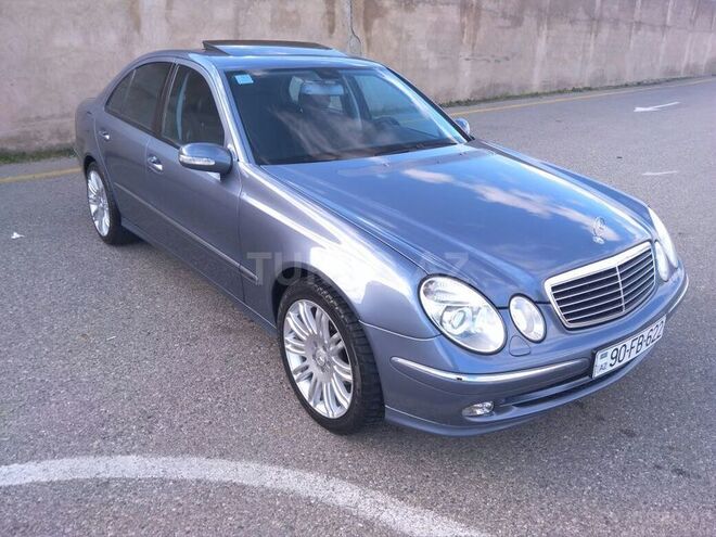 Mercedes E 240 2003, 197,000 km - 2.6 л - Bakı
