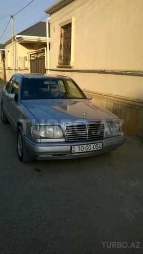 Mercedes E 200 1995, 452,120 km - 2.0 л - Xırdalan