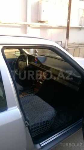 Mercedes E 200 1995, 452,120 km - 2.0 л - Xırdalan