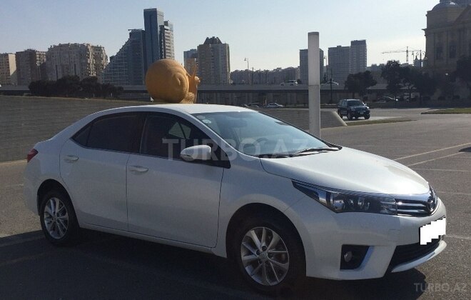 Toyota Corolla 2013, 60,176 km - 1.6 l - Bakı
