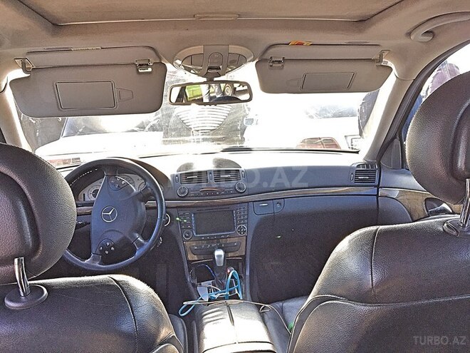 Mercedes E 320 2002, 274,000 km - 3.2 l - Gəncə