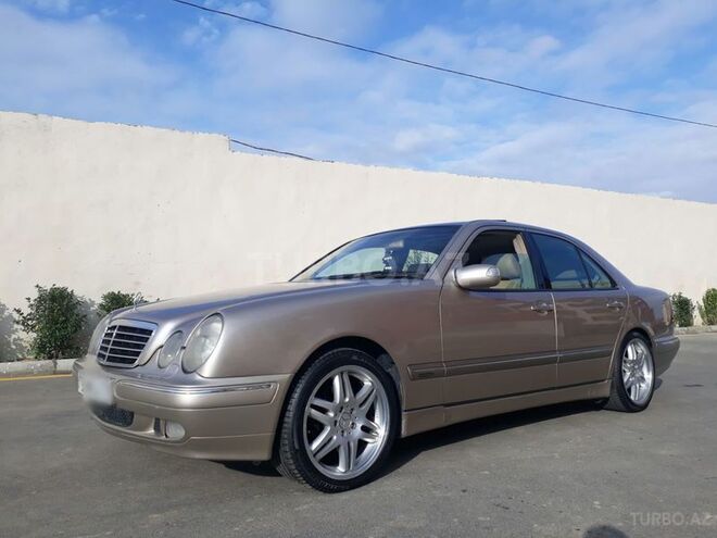 Mercedes E 270 2000, 336,000 km - 2.7 l - Bakı