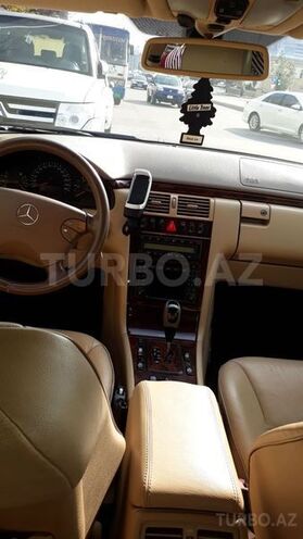 Mercedes E 270 2000, 336,000 km - 2.7 l - Bakı