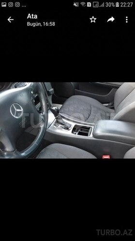 Mercedes C 320 2000, 253,000 km - 3.2 l - Bakı