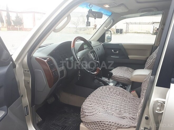 Mitsubishi Pajero 2005, 211,000 km - 3.0 l - Bakı
