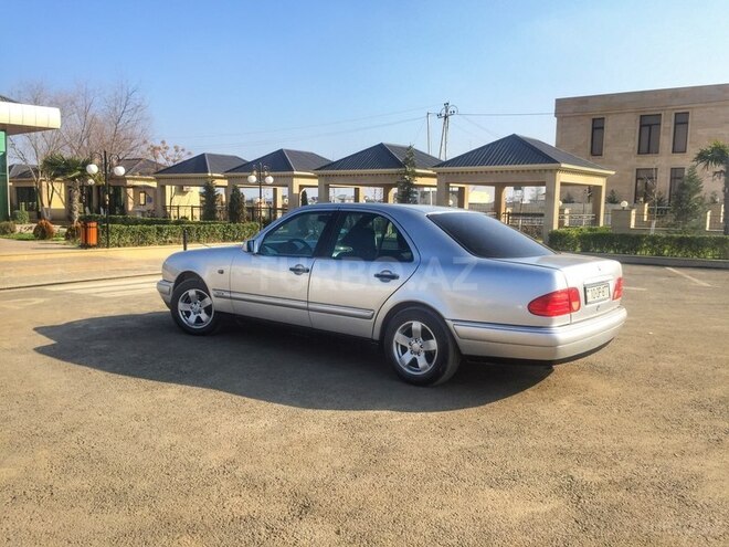 Mercedes E 230 1995, 450,000 km - 2.3 l - Cəlilabad
