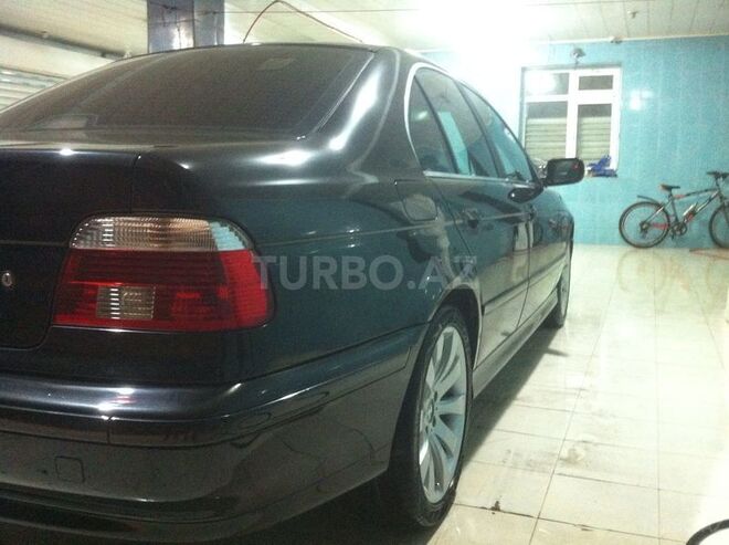 BMW 525 2002, 250,000 km - 2.5 л - Bakı