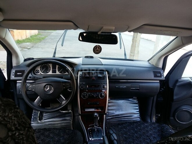 Mercedes B 180 2010, 41,580 km - 1.8 l - Şirvan