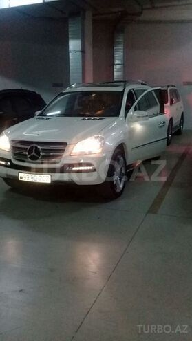 Mercedes GL 550 2010, 80,000 km - 5.5 л - Bakı