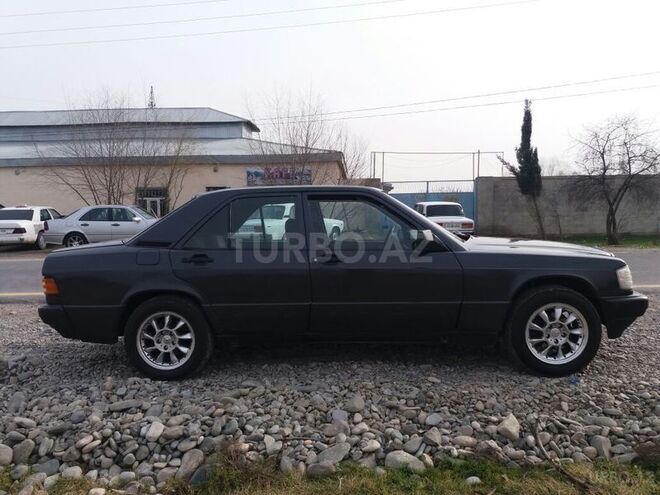 Mercedes 190 1990, 334,000 km - 1.8 l - Balakən
