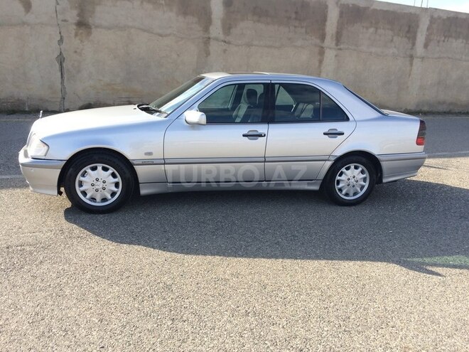 Mercedes C 280 1999, 250,000 km - 2.8 л - Bakı