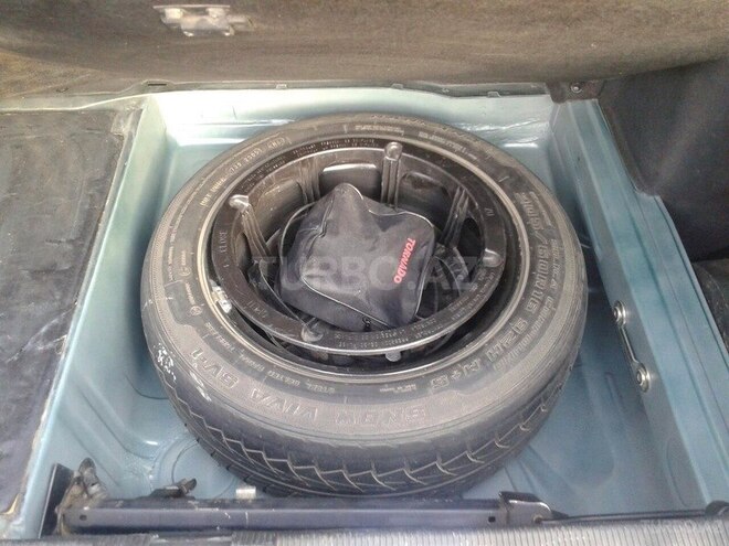 Mercedes E 220 2000, 224,000 km - 2.2 l - Bakı