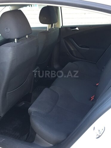 Volkswagen Passat 2011, 104,000 km - 1.8 l - Sumqayıt