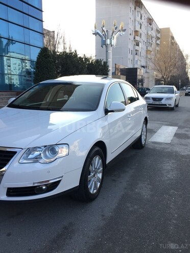 Volkswagen Passat 2011, 104,000 km - 1.8 l - Sumqayıt