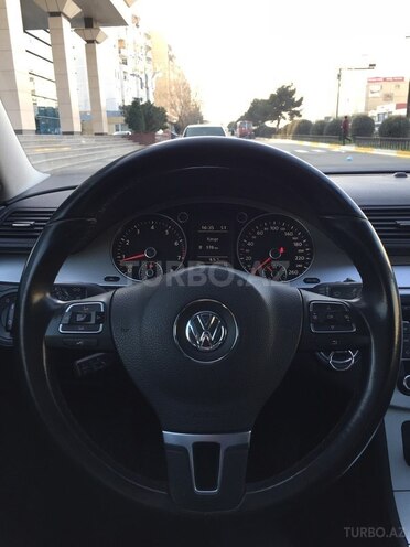 Volkswagen Passat 2011, 104,000 km - 1.8 l - Sumqayıt