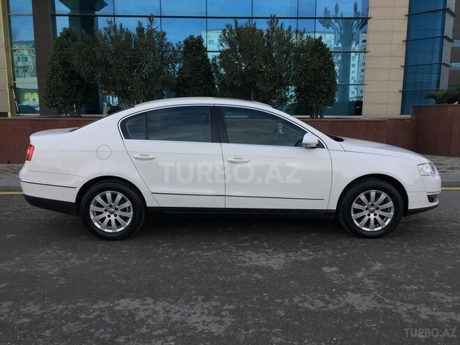 Volkswagen Passat 2011, 104,000 km - 1.8 l - Sumqayıt