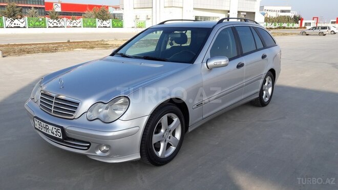 Mercedes C 220 2005, 331,000 km - 2.2 l - Sumqayıt