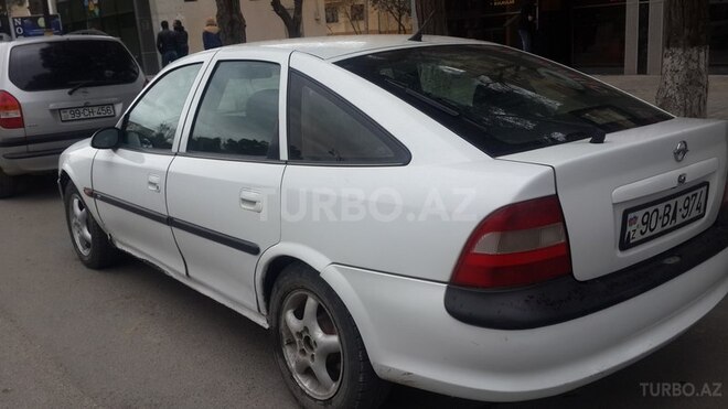 Opel Vectra 1997, 384,500 km - 2.0 l - Sumqayıt