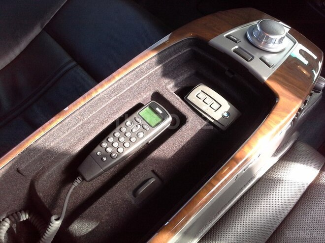 BMW 750 2007, 151,000 km - 4.8 l - Bakı