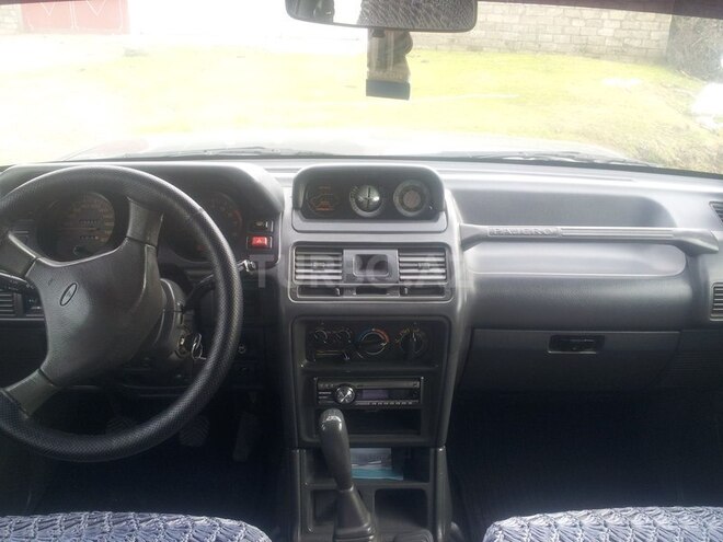 Mitsubishi Pajero 1994, 324,703 km - 0.3 l - Astara