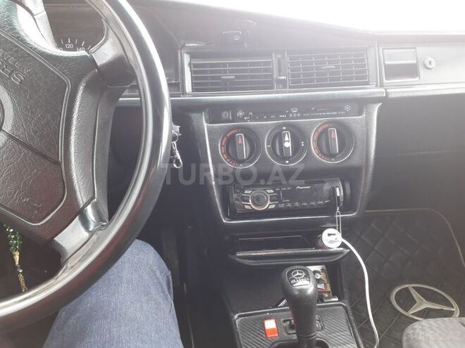 Mercedes 190 1992, 221,553 km - 2.0 l - Bakı