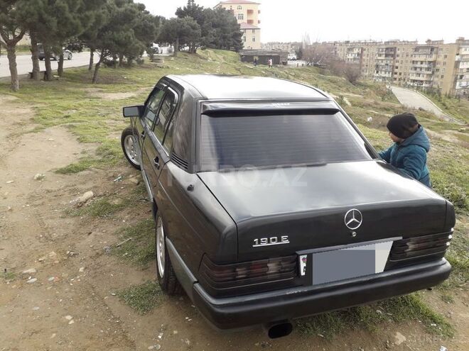 Mercedes 190 1992, 221,553 km - 2.0 l - Bakı