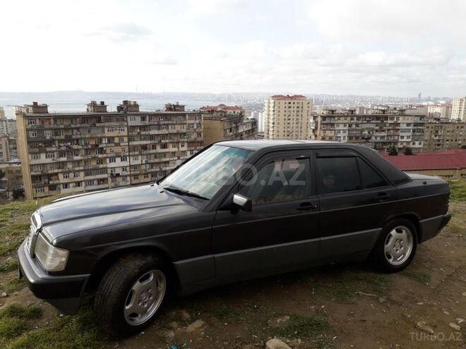 Mercedes 190 1992, 221,553 km - 2.0 l - Bakı