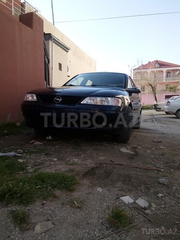 Opel Vectra 1999, 185,500 km - 1.8 л - Bakı