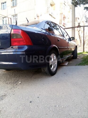Opel Vectra 1999, 185,500 km - 1.8 л - Bakı