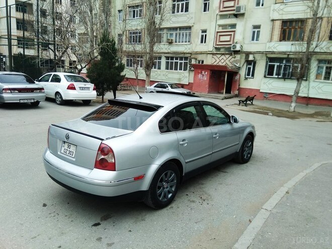 Volkswagen Passat 2002, 120,000 km - 1.8 l - Sumqayıt