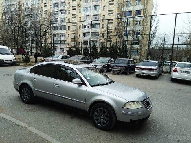 Volkswagen Passat 2002, 120,000 km - 1.8 l - Sumqayıt