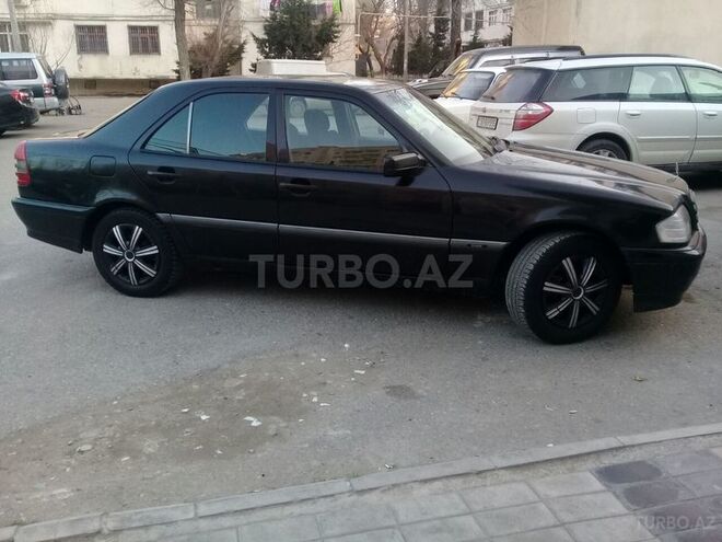 Mercedes C 180 1994, 320,000 km - 1.8 l - Sumqayıt