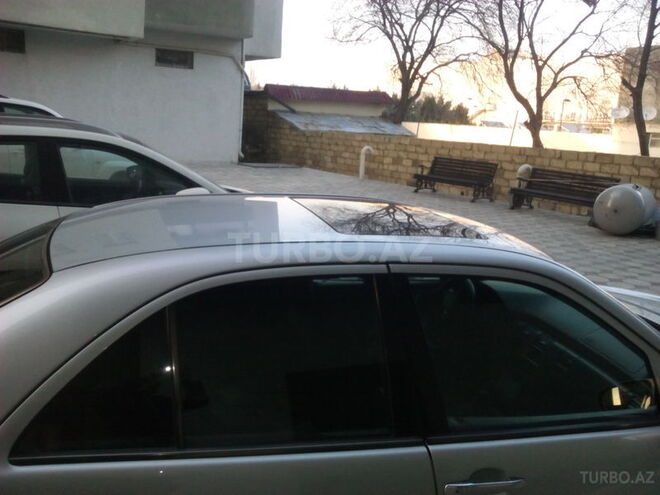 Mercedes E 270 2000, 294,000 km - 2.7 l - Sumqayıt