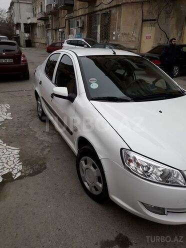 Iran Khodro Runna 2014, 135,000 km - 1.6 l - Bakı