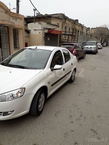 Iran Khodro Runna 2014, 135,000 km - 1.6 l - Bakı
