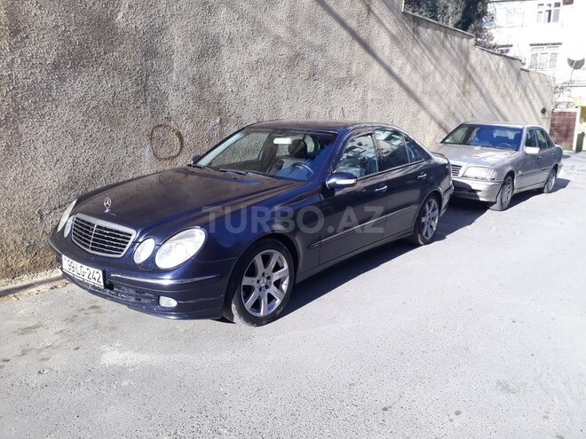 Mercedes E 270 2002, 232,000 km - 2.7 l - Bakı