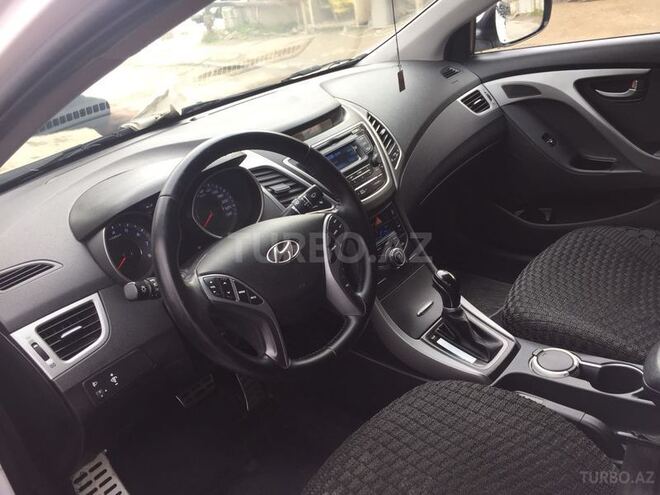 Hyundai Elantra 2015, 53,000 km - 1.8 l - Bakı