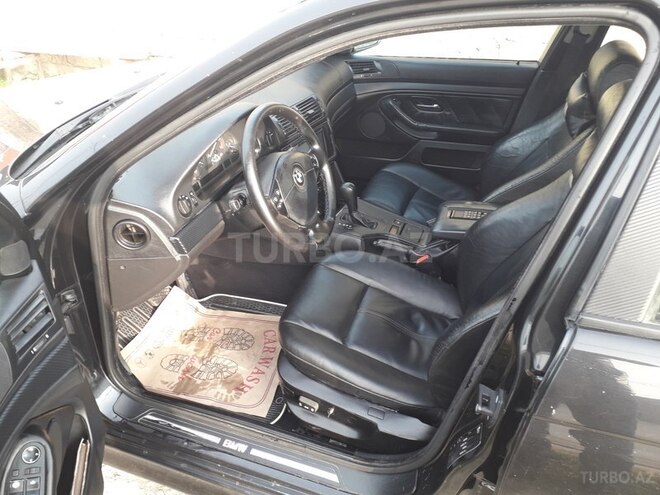 BMW 525 2001, 261,000 km - 2.5 l - Sumqayıt