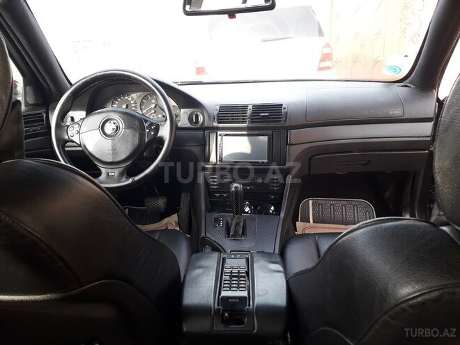 BMW 525 2001, 261,000 km - 2.5 l - Sumqayıt