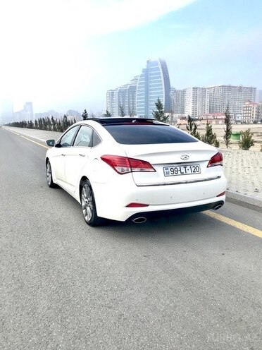 Hyundai i40 2012, 95,000 km - 2.0 l - Bakı