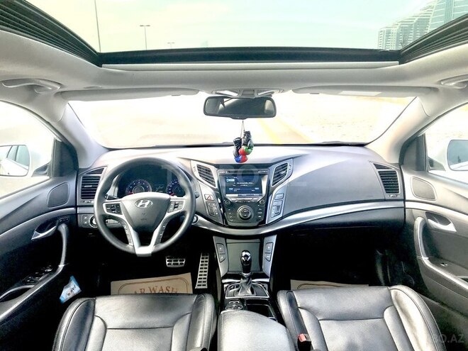 Hyundai i40 2012, 95,000 km - 2.0 l - Bakı
