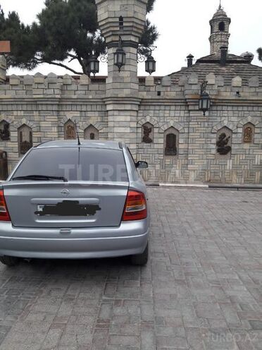 Opel Astra 2000, 200,000 km - 1.8 l - Bakı