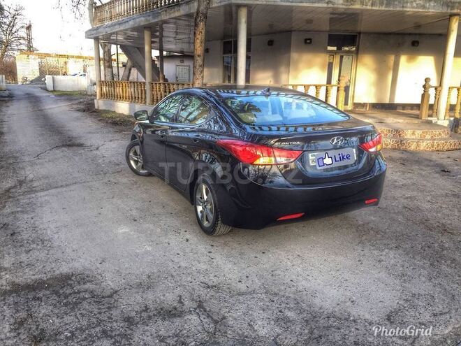 Hyundai Elantra 2013, 32,500 km - 1.8 л - Ağdaş