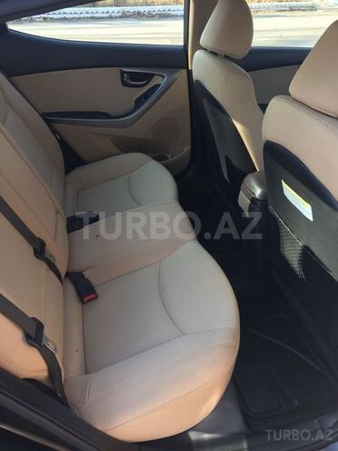Hyundai Elantra 2013, 32,500 km - 1.8 л - Ağdaş